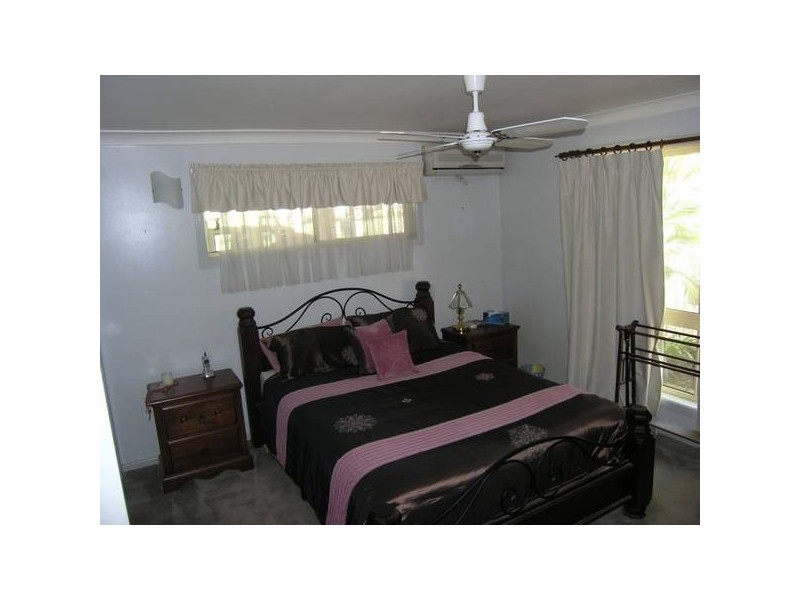 13 Kimberley Court, Eatons Hill QLD 4037