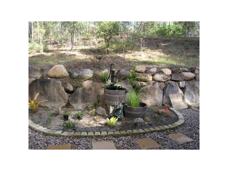 13 Kimberley Court, Eatons Hill QLD 4037