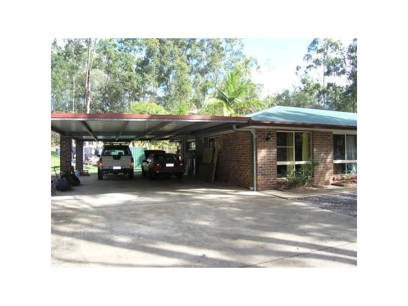 13 Kimberley Court, Eatons Hill QLD 4037