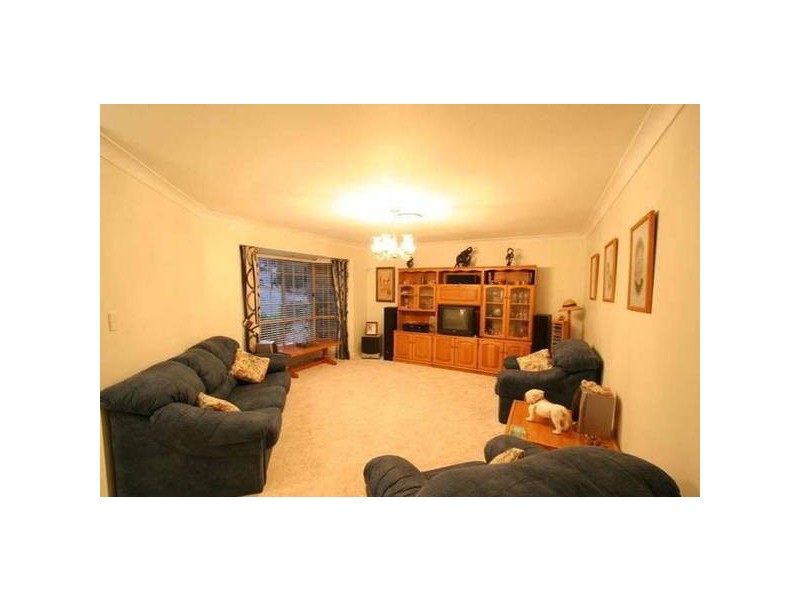 31 Oxford Crescent, Bridgeman Downs QLD 4035