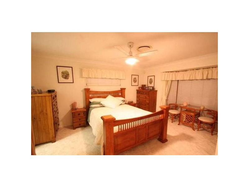 31 Oxford Crescent, Bridgeman Downs QLD 4035