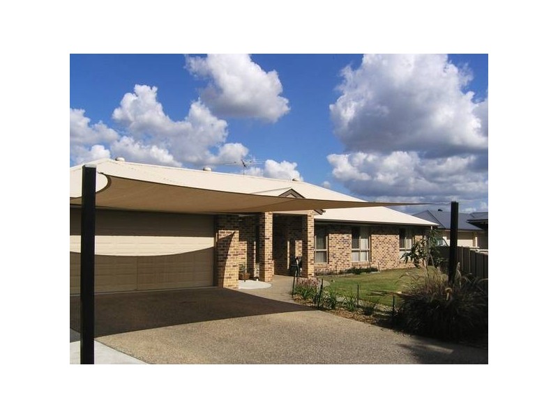 11 Max Court, Albany Creek QLD 4035