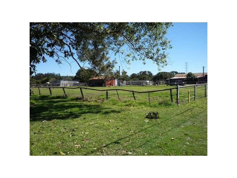 11 Max Court, Albany Creek QLD 4035