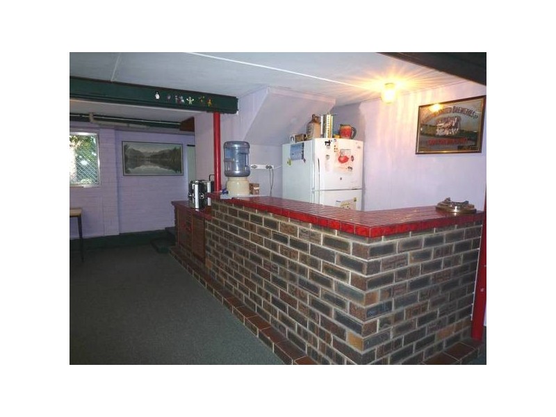 Eatons Hill QLD 4037