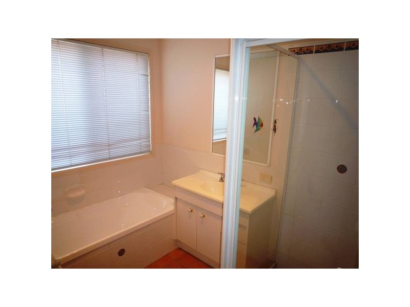 Eatons Hill QLD 4037