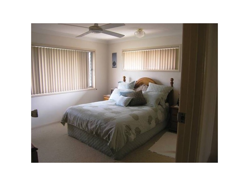 4 Sussex Court, Albany Creek QLD 4035