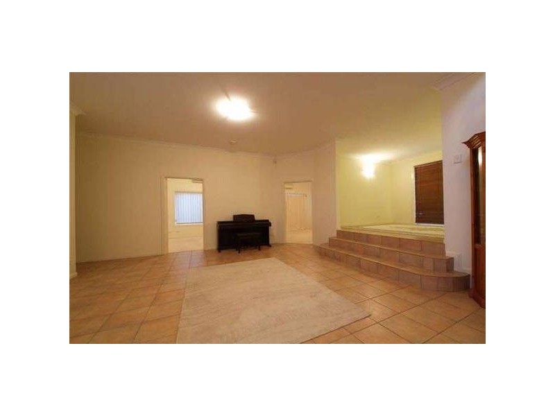 Eatons Hill QLD 4037