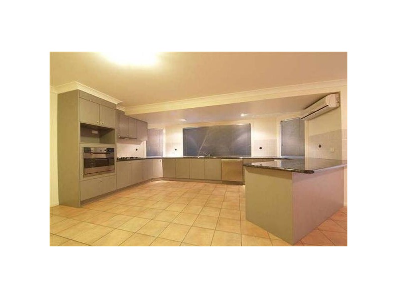 Eatons Hill QLD 4037