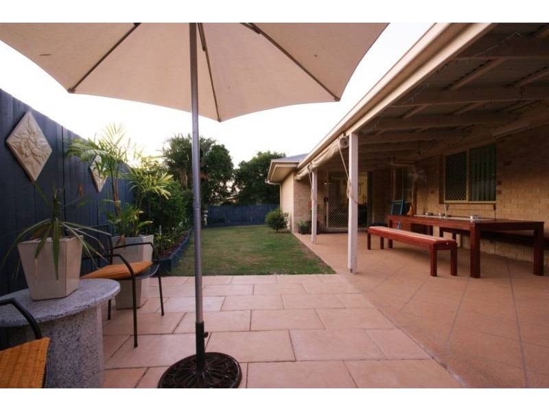 20 Blue Mountain Crescent, Warner QLD 4500