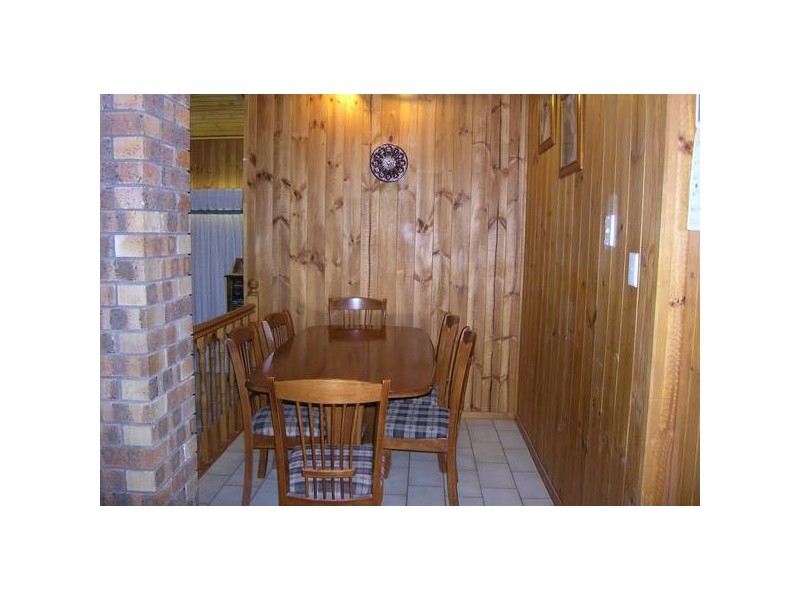 Eatons Hill QLD 4037