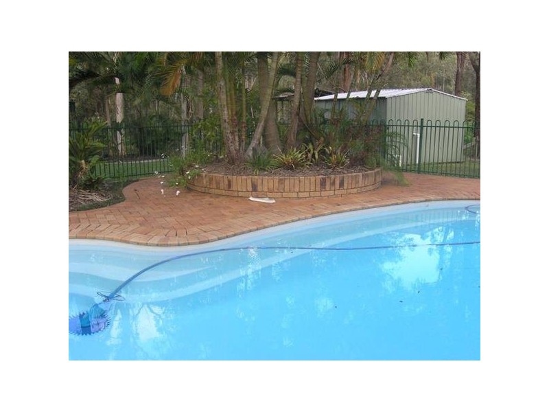 Eatons Hill QLD 4037