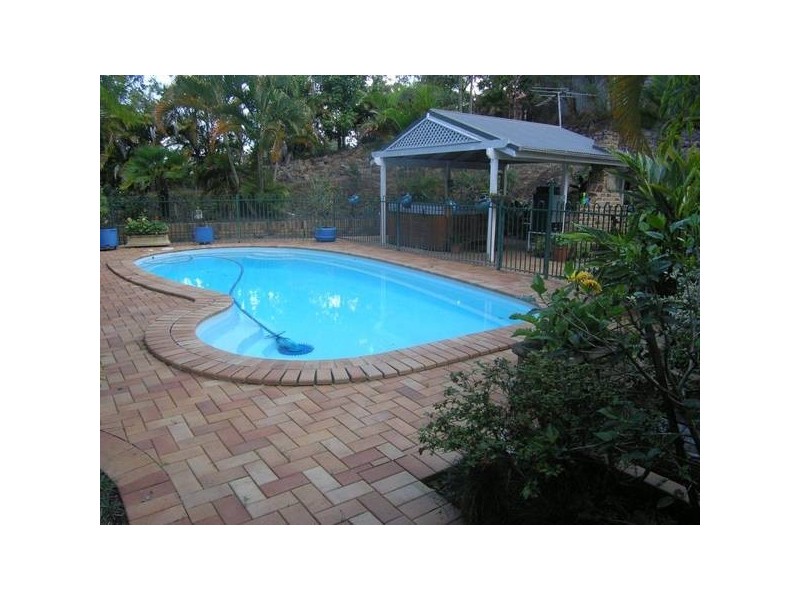 Eatons Hill QLD 4037