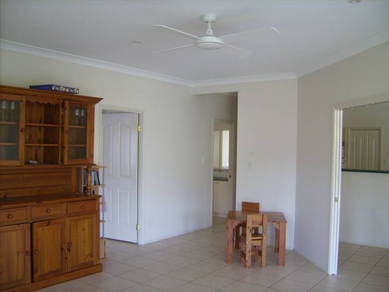 7 Pinehurst Court, Albany Creek QLD 4035
