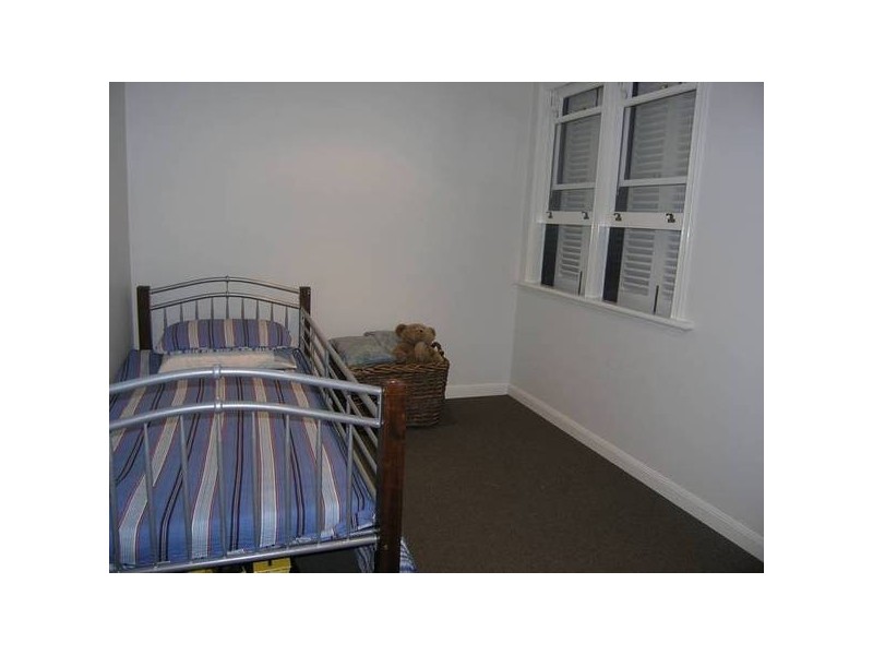 1 Ferguson Street [cnr of Greensill Rd], Albany Creek QLD 4035