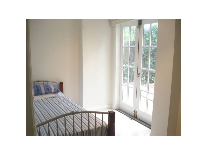 1 Ferguson Street [cnr of Greensill Rd], Albany Creek QLD 4035