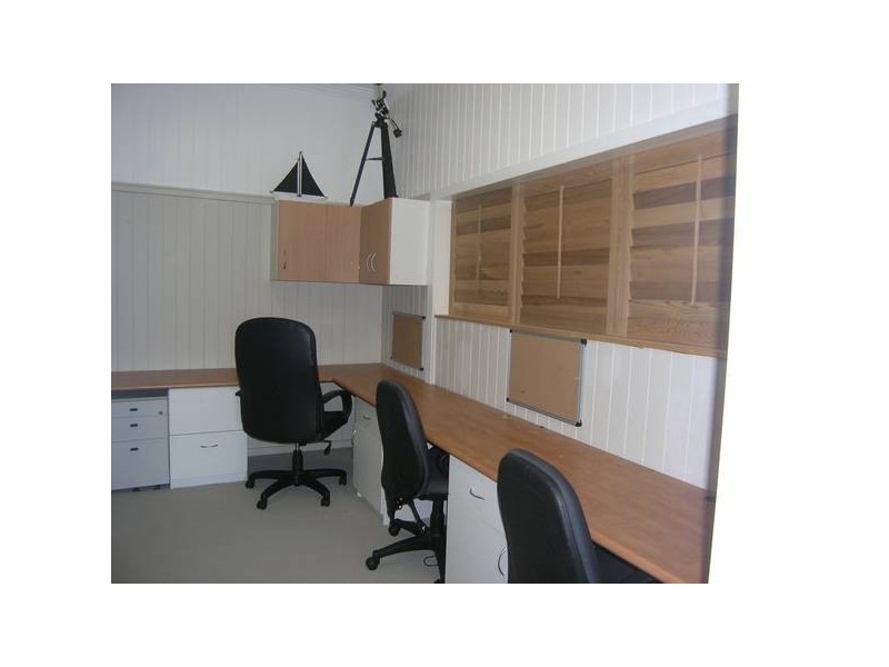 1 Ferguson Street [cnr of Greensill Rd], Albany Creek QLD 4035