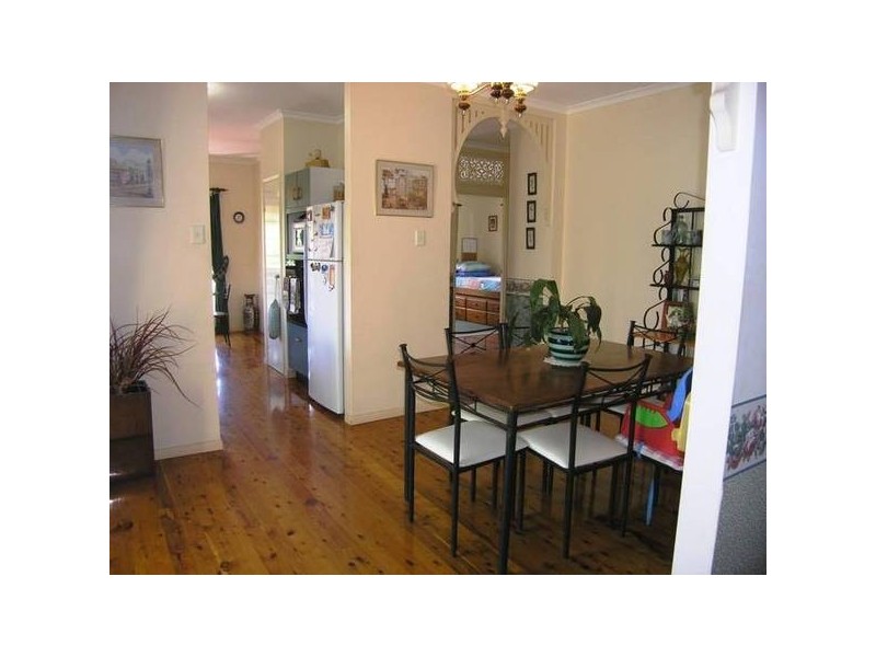 Eatons Hill QLD 4037