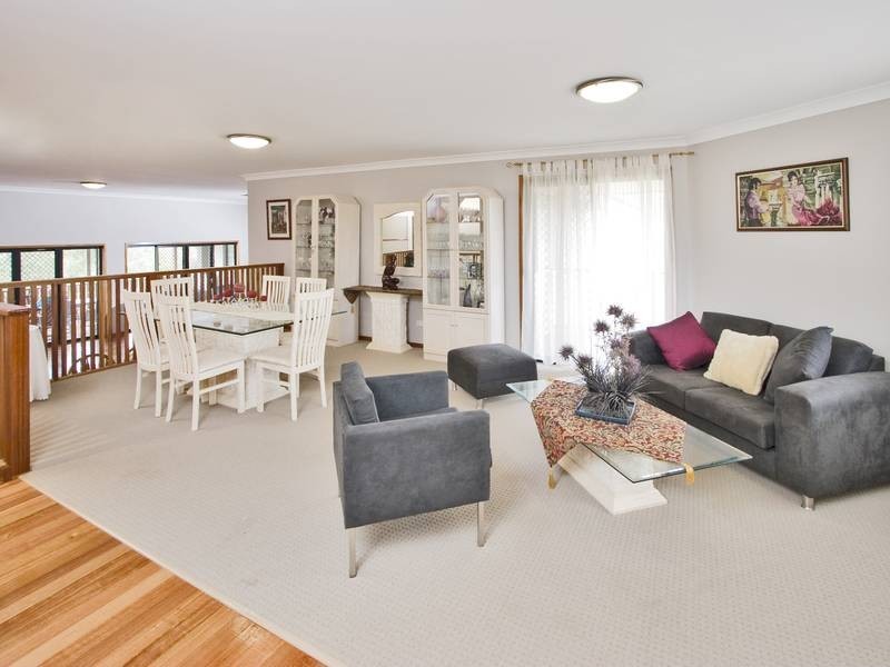 2 Bramwell Court, Cashmere QLD 4500