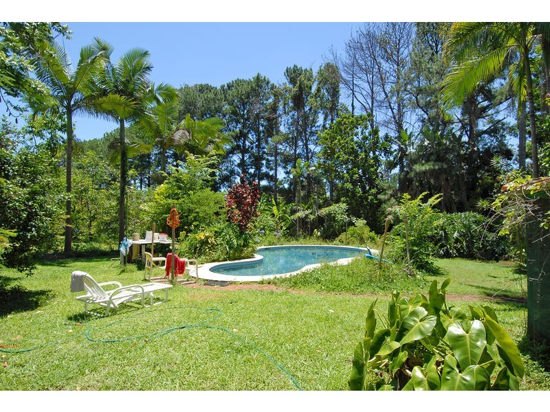 503 Albany Creek Road, Bridgeman Downs QLD 4035