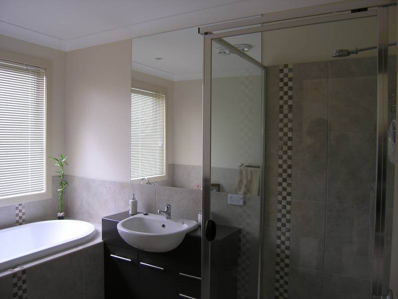 2 Starina Court, Eatons Hill QLD 4037