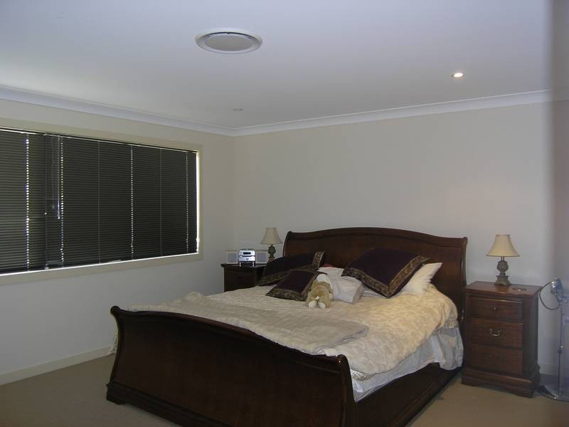 2 Starina Court, Eatons Hill QLD 4037