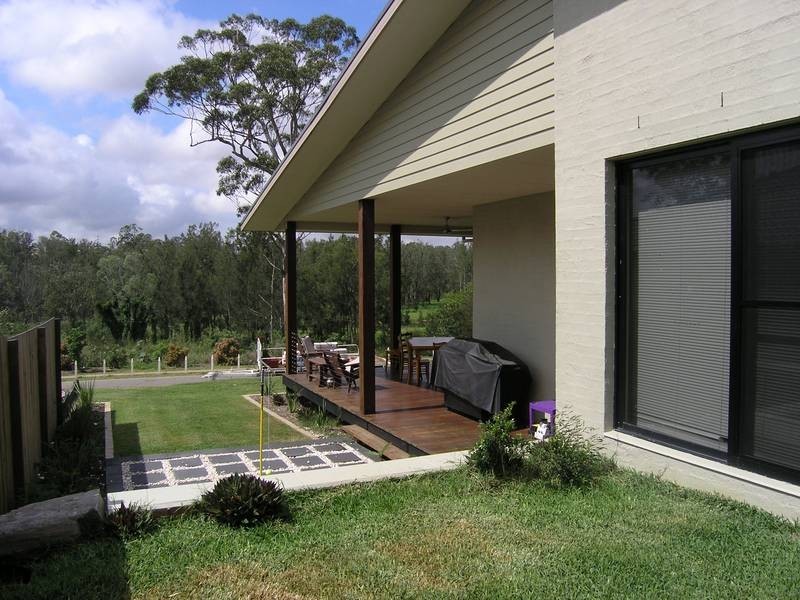 2 Starina Court, Eatons Hill QLD 4037