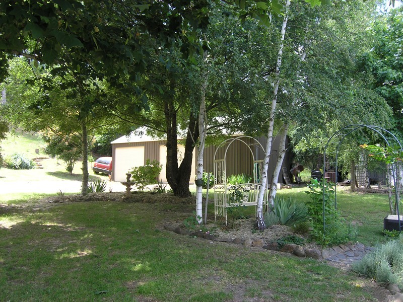 79 Williams Rd, Wandiligong VIC 3744