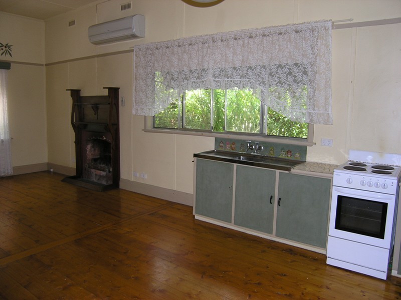 6 Star Rd, Bright VIC 3741