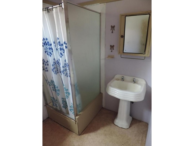 6 Star Rd, Bright VIC 3741