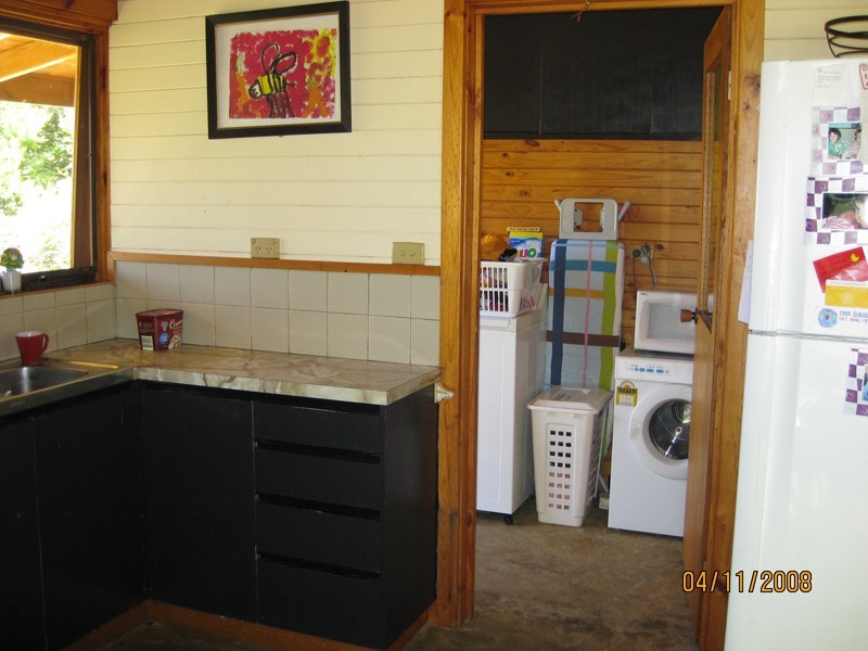 420 Morses Creek Rd, Wandiligong VIC 3744