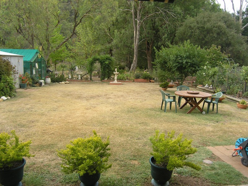 13 Spion Kopje Road, Bright VIC 3741