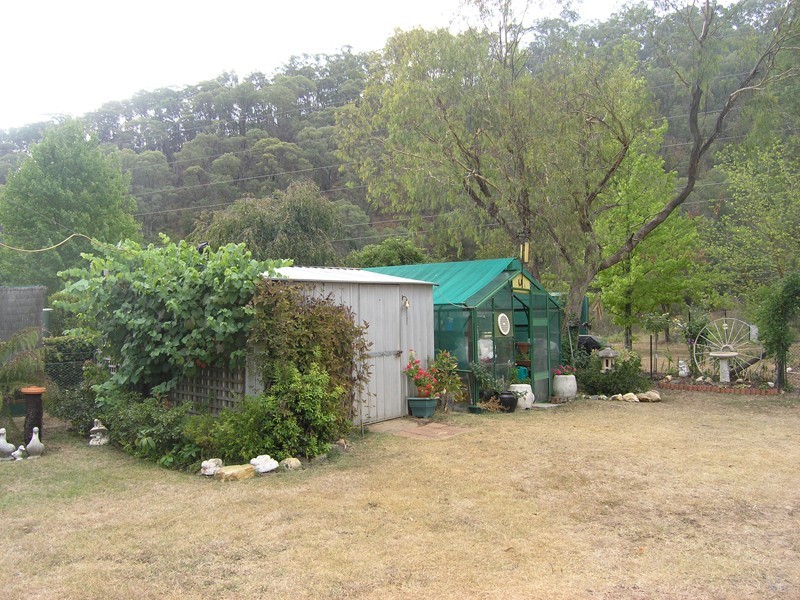 13 Spion Kopje Road, Bright VIC 3741