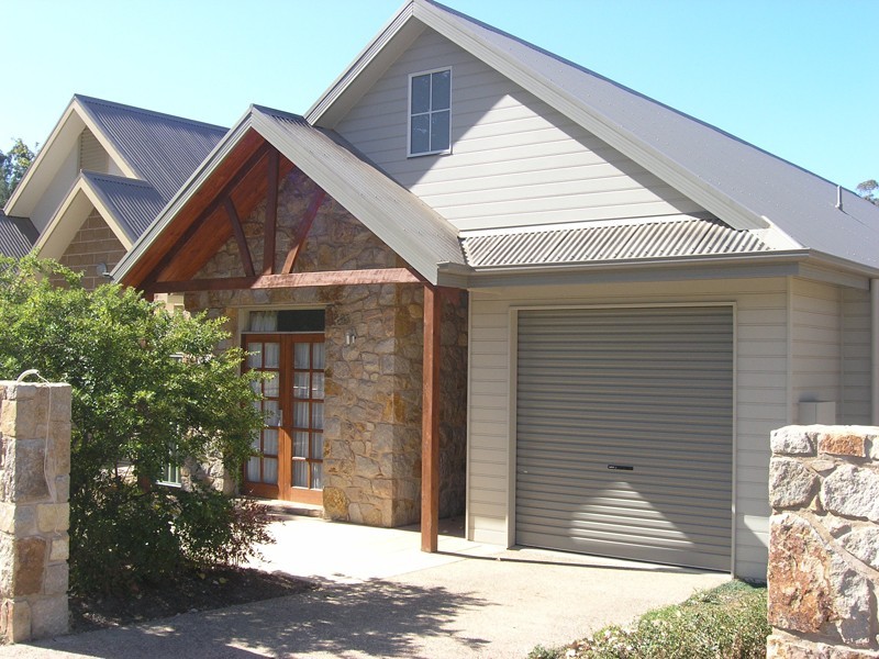 47 Cobden Street, Bright VIC 3741