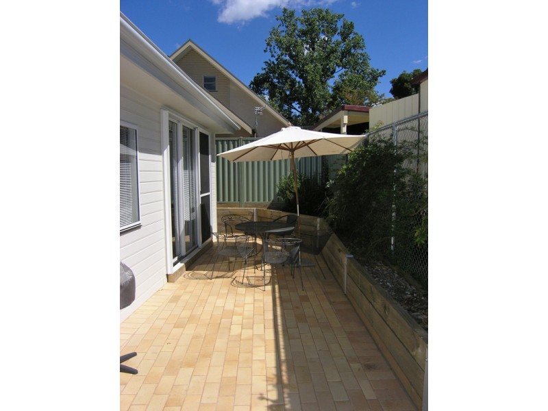 2/3 Rotary Drive, Bright VIC 3741