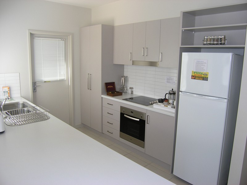 2/3 Rotary Drive, Bright VIC 3741