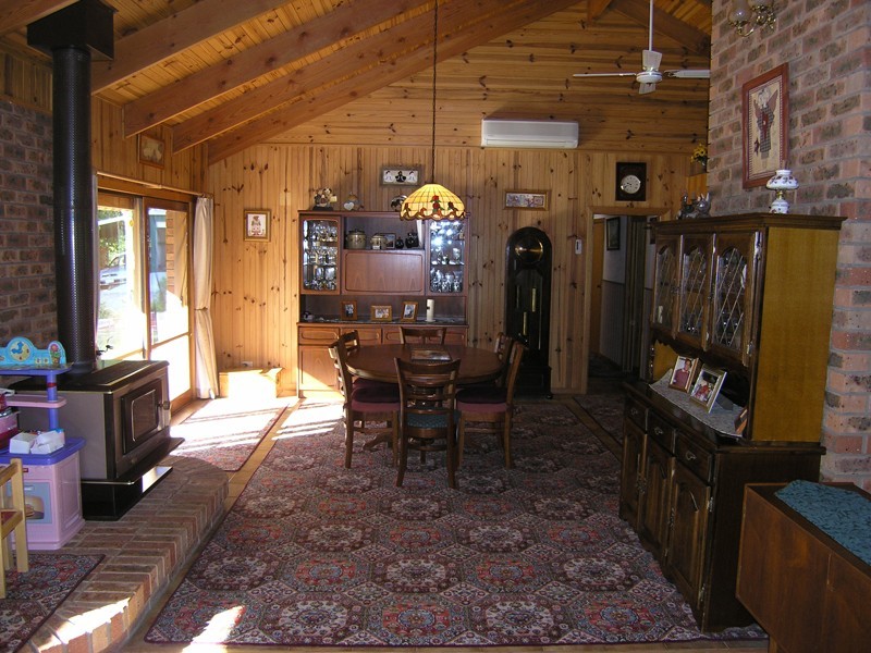 13 Higgs Lane, Wandiligong VIC 3744