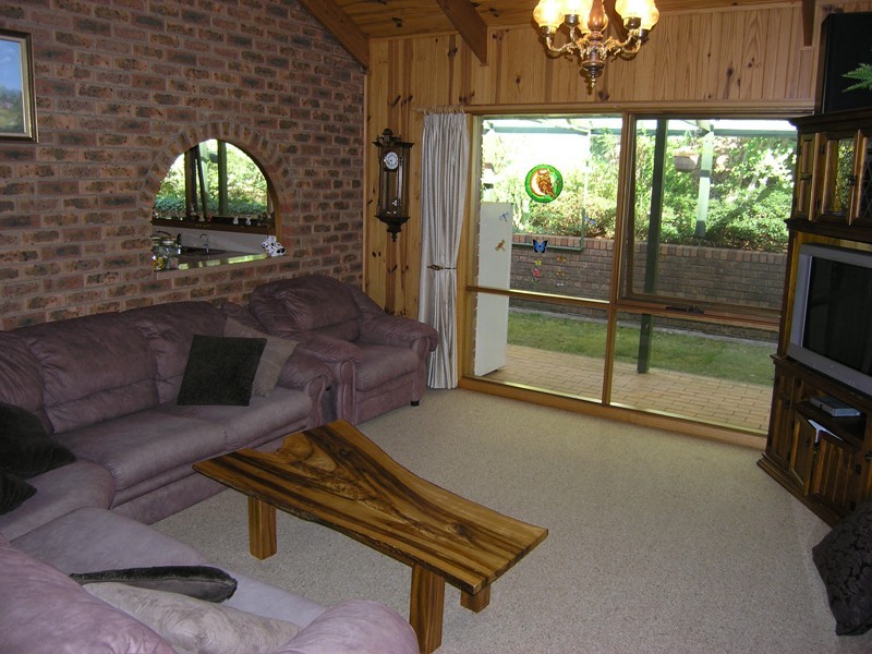 13 Higgs Lane, Wandiligong VIC 3744