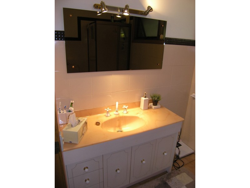 13 Higgs Lane, Wandiligong VIC 3744