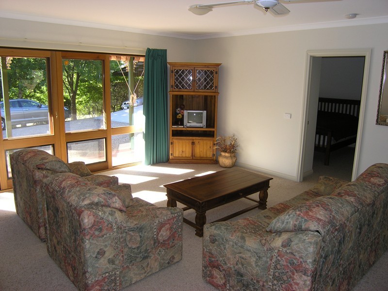 13 Higgs Lane, Wandiligong VIC 3744