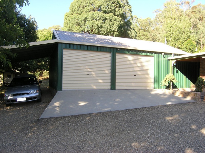 13 Higgs Lane, Wandiligong VIC 3744