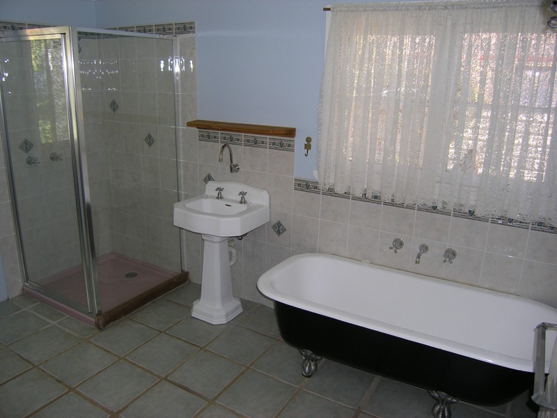 80 Delany Avenue, Bright VIC 3741