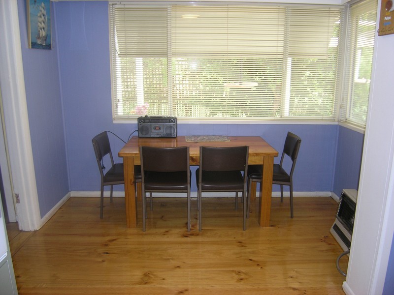 120 Delany Avenue, Bright VIC 3741