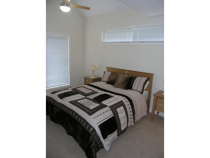 45 Cobden Street, Bright VIC 3741