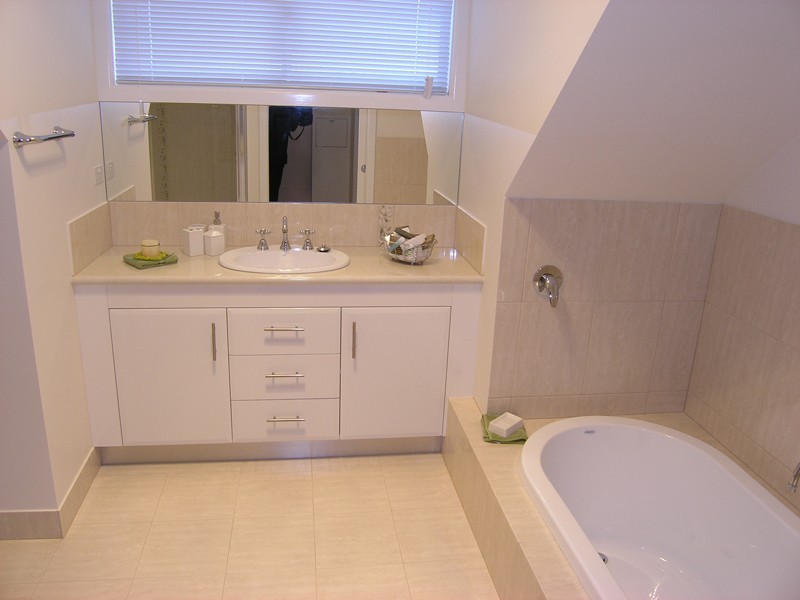 45 Cobden Street, Bright VIC 3741