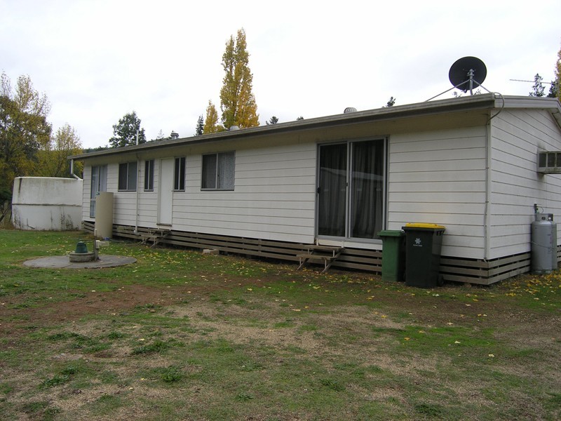 454 Great Alpine Rd, Bright VIC 3741