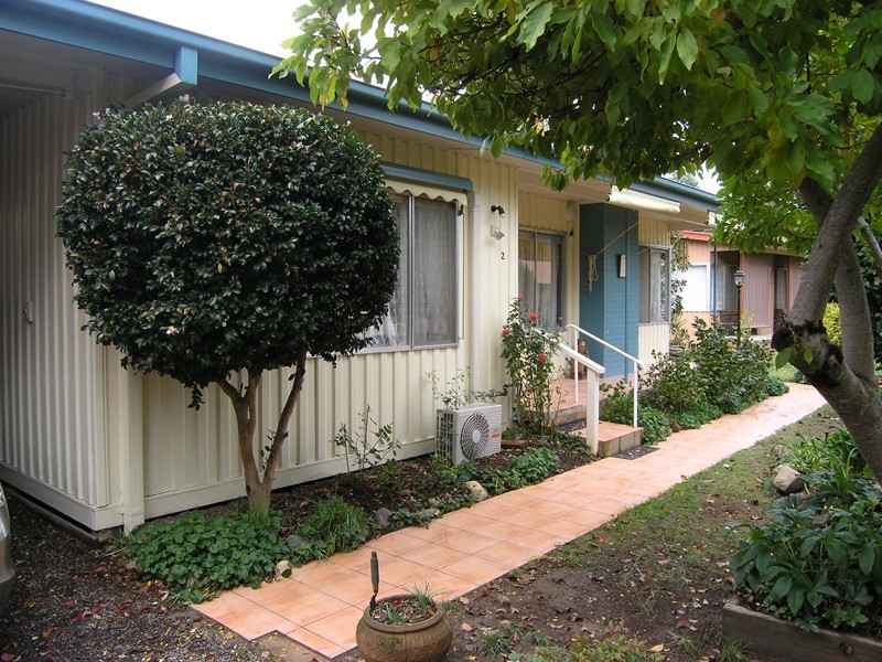 2/56 Mountbatten Avenue, Bright VIC 3741