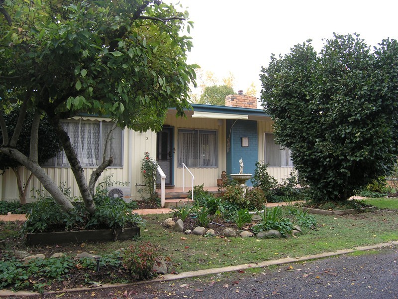 2/56 Mountbatten Avenue, Bright VIC 3741