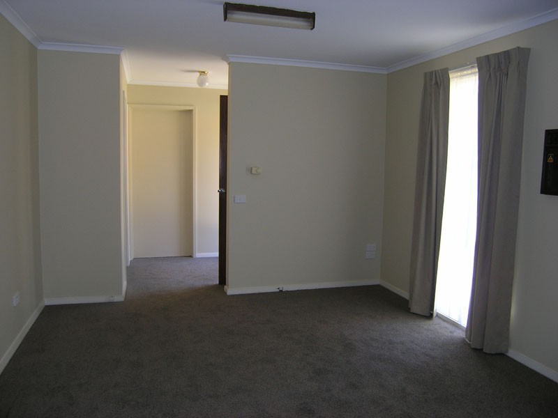 17 Thompson Street, Bright VIC 3741