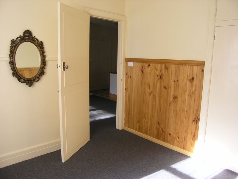 2/50 Delany Ave, Bright VIC 3741