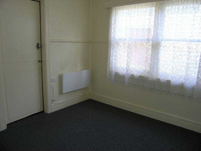 2/50 Delany Ave, Bright VIC 3741